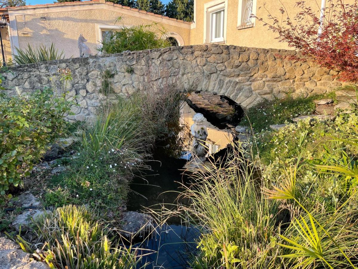 Studio Les Petits Lutins Entraigues-sur-la-Sorgue Zewnętrze zdjęcie