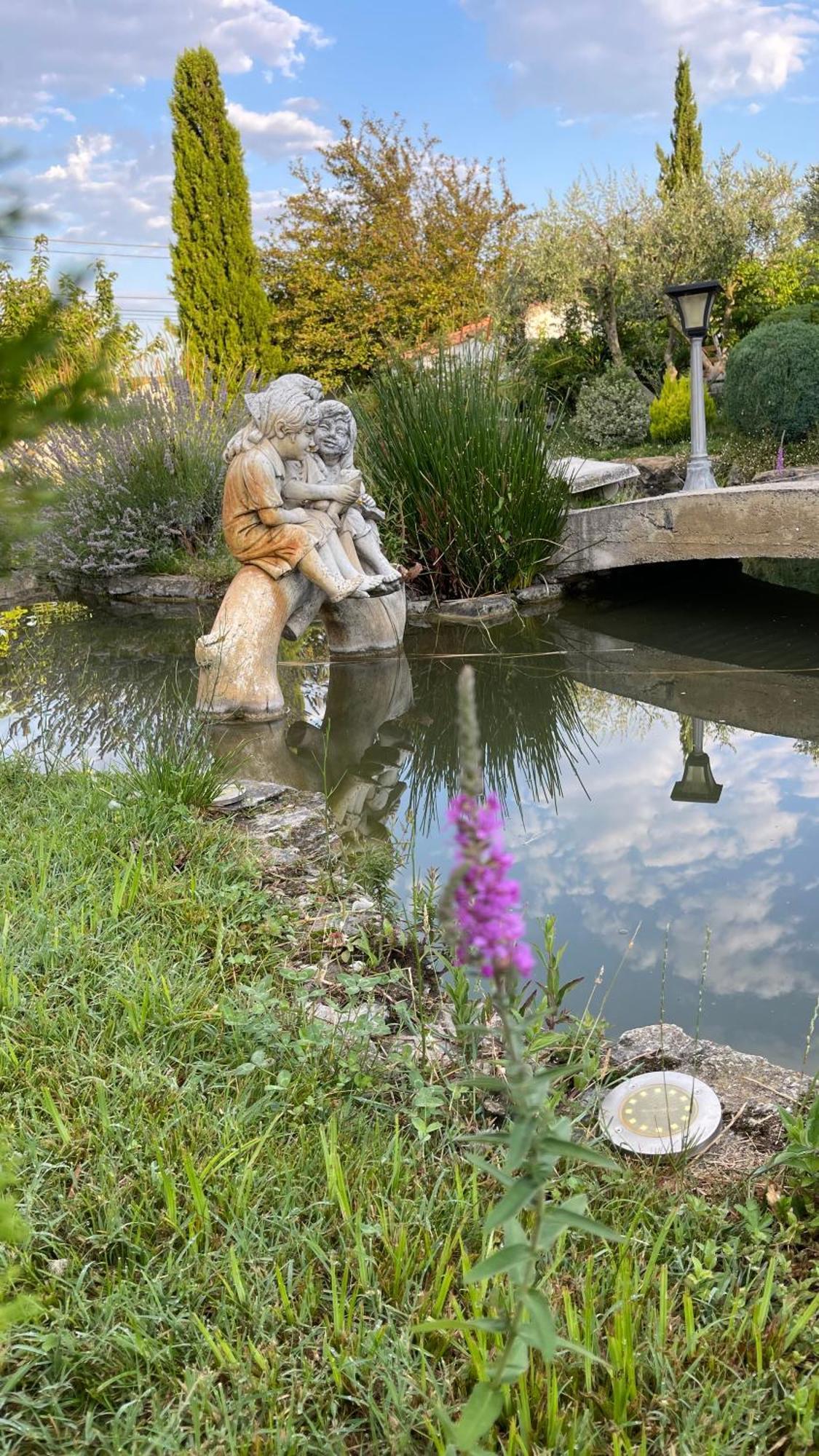 Studio Les Petits Lutins Entraigues-sur-la-Sorgue Zewnętrze zdjęcie