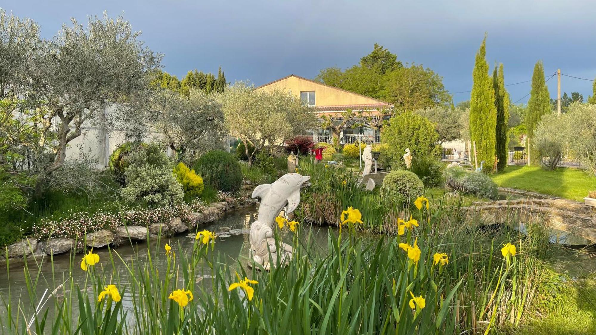 Studio Les Petits Lutins Entraigues-sur-la-Sorgue Zewnętrze zdjęcie
